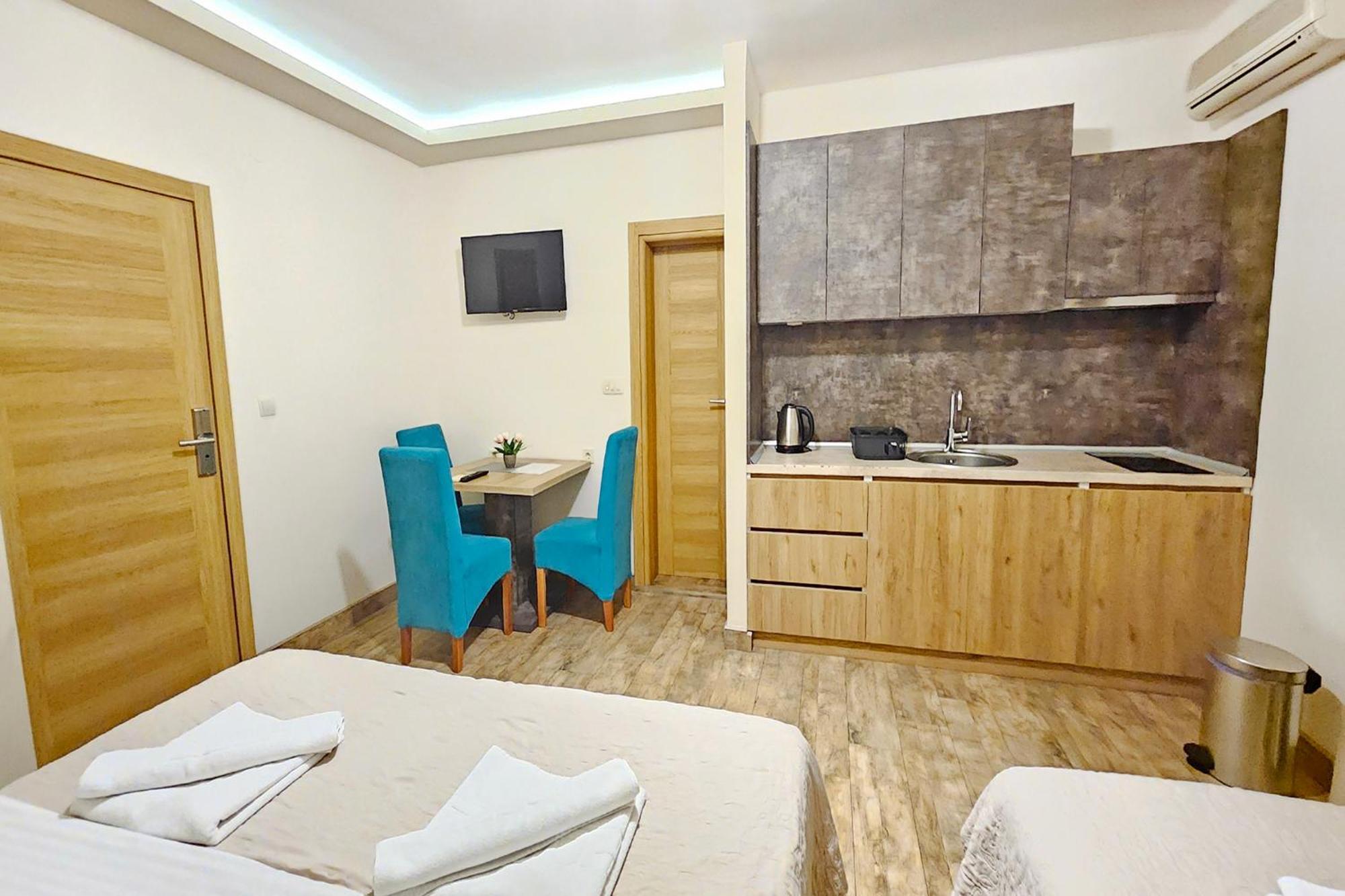 Villa Montemaris Budva Buitenkant foto